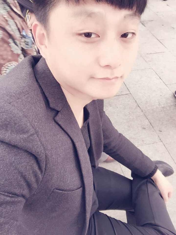 我姓徐缺难解你心绪的第一张照片--桐乡中老年相亲网